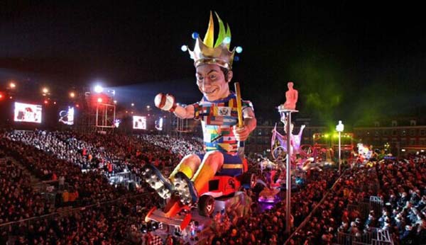 萨尔瓦多狂欢节