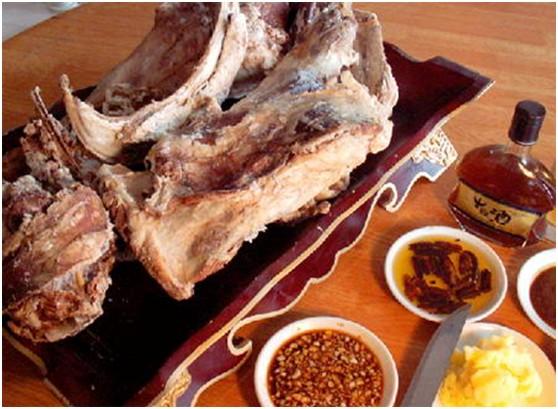 鄂伦春族的传统饮食习俗--鄂伦春族风味手把肉