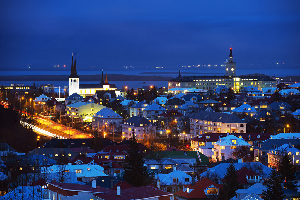 冰岛十大节日--雷克雅未克风景