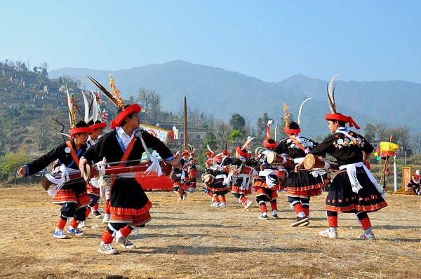 瑶族的传统风俗习惯--传统节日舞蹈