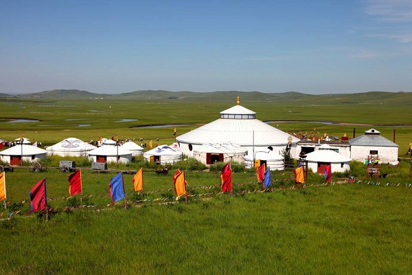 蒙古族的风俗习惯--牧民特有住房蒙古包