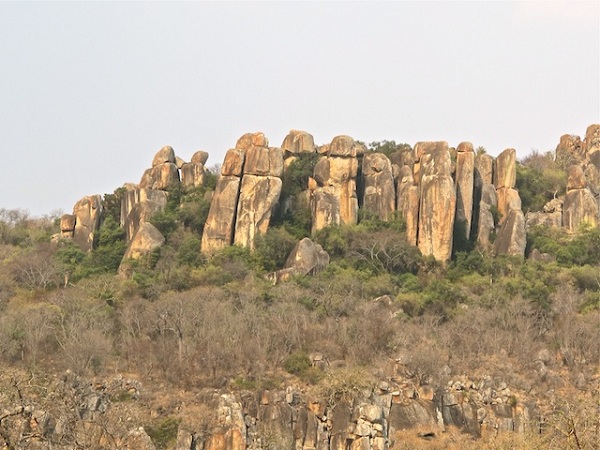 津巴布韦热门旅游景点--马托搏山