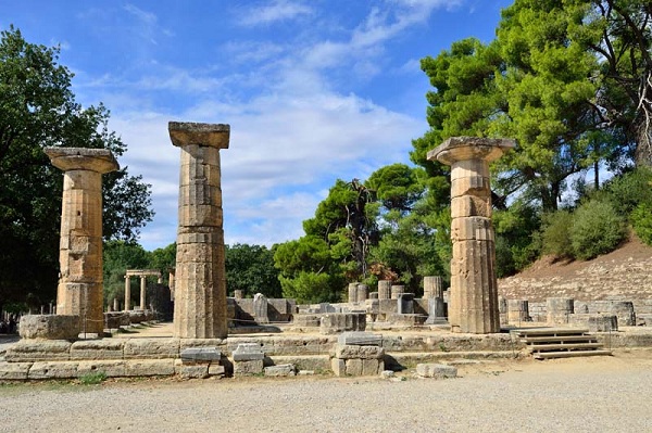 希腊十大著名旅游景点指南--毕达哥利翁和赫拉遗址