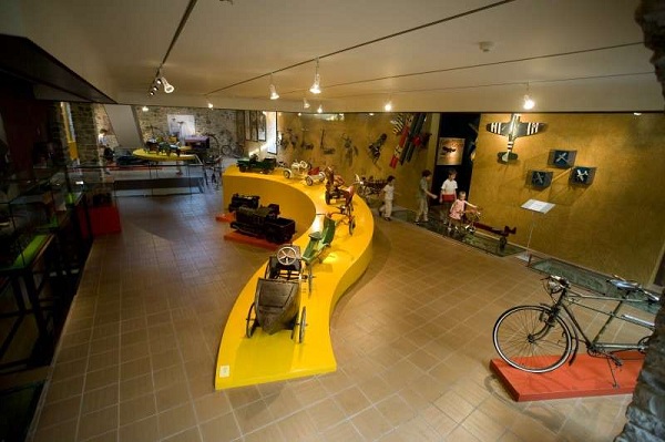 西班牙加泰罗尼亚十大旅游景点--加泰罗尼亚玩具博物馆
