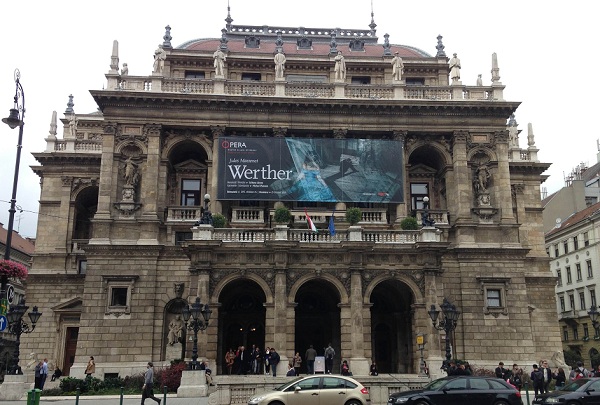匈牙利首都布达佩斯旅游景点大全--匈牙利国家歌剧院​