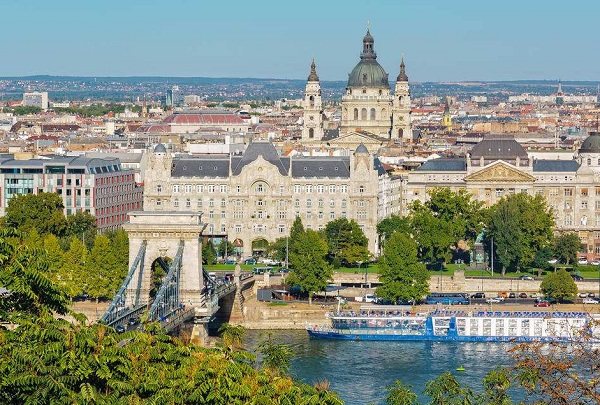 匈牙利首都布达佩斯旅游景点大全--格雷沙姆宫（又译格莱斯汉姆宫）